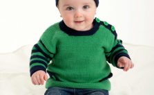 Knitting pattern for a baby sweater and beanie set